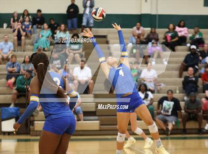 Thumbnail 1 in Sunnyvale @ Poteet photogallery.