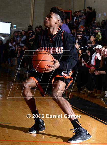 Thumbnail 1 in Rye vs Mamaroneck (Tigers Tournament) photogallery.