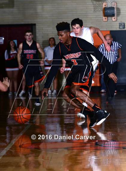 Thumbnail 3 in Rye vs Mamaroneck (Tigers Tournament) photogallery.