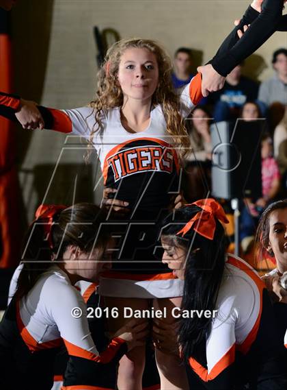 Thumbnail 2 in Rye vs Mamaroneck (Tigers Tournament) photogallery.