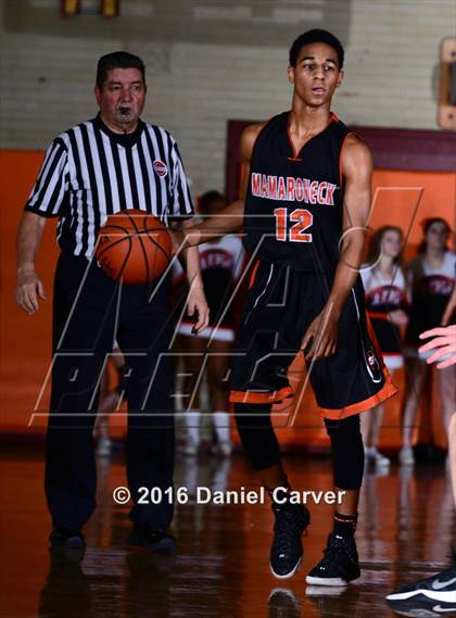 Thumbnail 3 in Rye vs Mamaroneck (Tigers Tournament) photogallery.