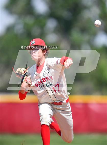 Thumbnail 1 in Mullen @ Smoky Hill photogallery.