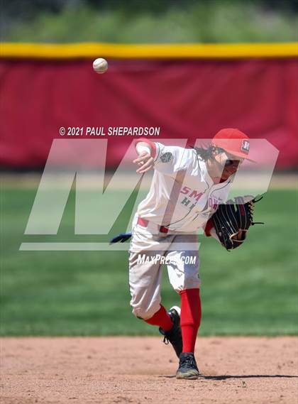 Thumbnail 3 in Mullen @ Smoky Hill photogallery.