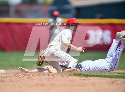 Thumbnail 2 in Mullen @ Smoky Hill photogallery.
