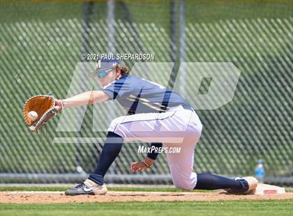 Thumbnail 1 in Mullen @ Smoky Hill photogallery.
