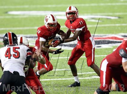 Thumbnail 2 in Oak Hills @ La Salle (Crosstown Showdown) photogallery.