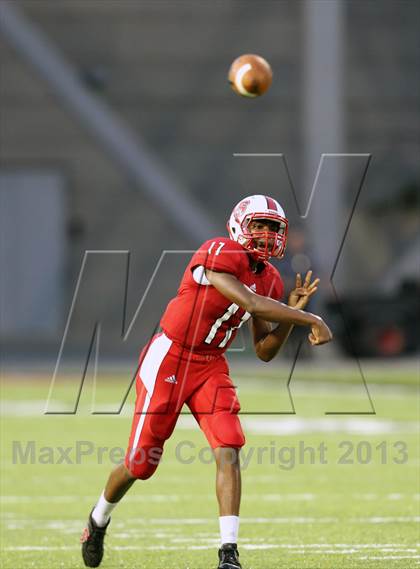 Thumbnail 3 in Oak Hills @ La Salle (Crosstown Showdown) photogallery.