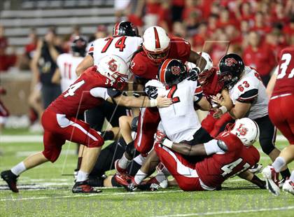 Thumbnail 2 in Oak Hills @ La Salle (Crosstown Showdown) photogallery.