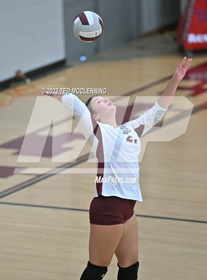 Thumbnail 3 in Mayflower @ Perryville photogallery.
