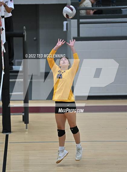 Thumbnail 2 in Mayflower @ Perryville photogallery.