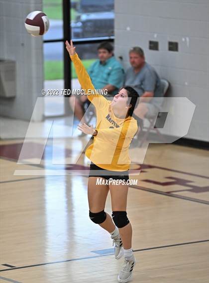 Thumbnail 2 in Mayflower @ Perryville photogallery.