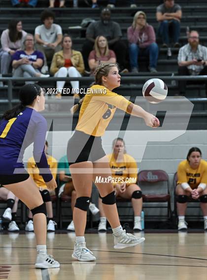 Thumbnail 3 in Mayflower @ Perryville photogallery.
