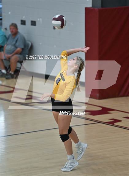 Thumbnail 1 in Mayflower @ Perryville photogallery.