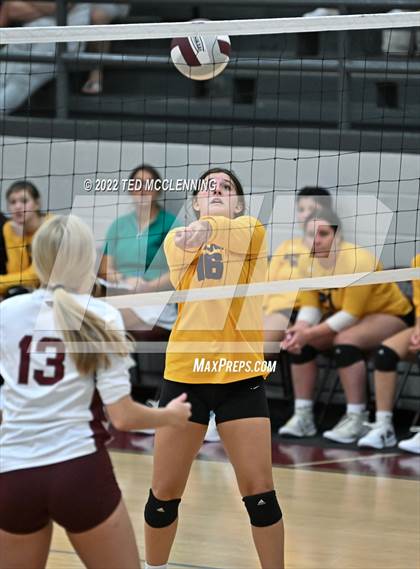 Thumbnail 3 in Mayflower @ Perryville photogallery.