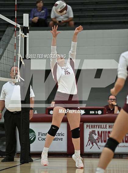 Thumbnail 1 in Mayflower @ Perryville photogallery.