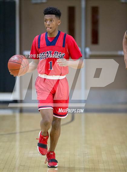 Thumbnail 1 in Great Oak @ Murrieta Valley photogallery.