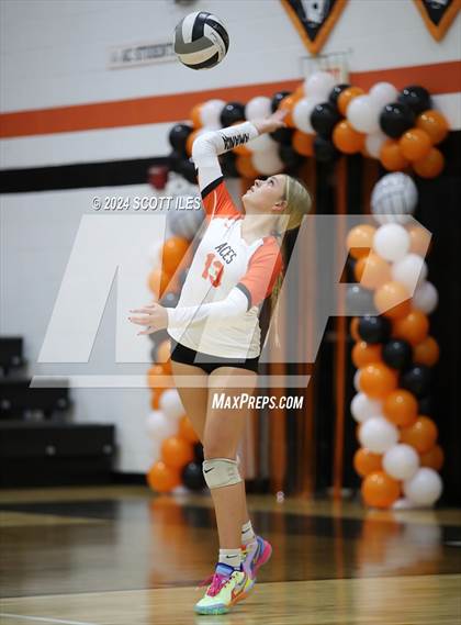 Thumbnail 3 in Circleville @ Amanda-Clearcreek photogallery.