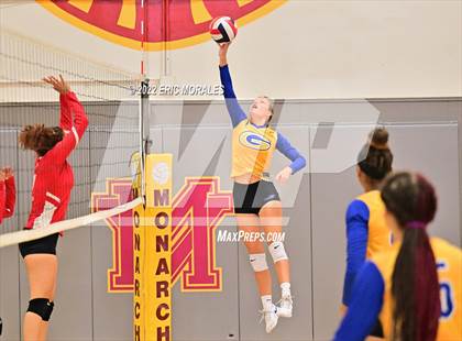 Thumbnail 2 in Clairemont vs Grossmont (Monte Vista Invitational) photogallery.