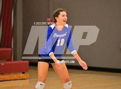 Thumbnail 2 in Clairemont vs Grossmont (Monte Vista Invitational) photogallery.