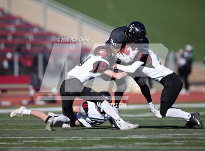 Thumbnail 3 in Limon vs. Strasburg (CHSAA 1A Championship) photogallery.