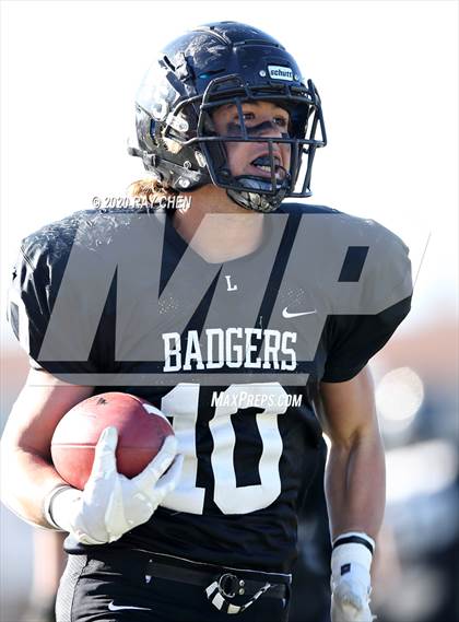 Thumbnail 3 in Limon vs. Strasburg (CHSAA 1A Championship) photogallery.