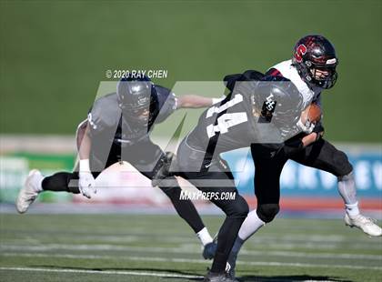 Thumbnail 1 in Limon vs. Strasburg (CHSAA 1A Championship) photogallery.
