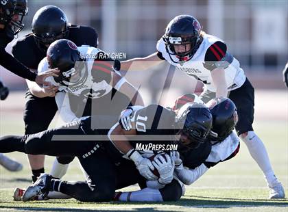 Thumbnail 2 in Limon vs. Strasburg (CHSAA 1A Championship) photogallery.