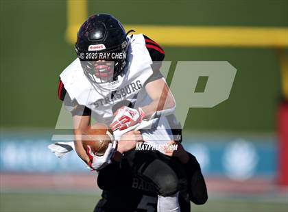 Thumbnail 3 in Limon vs. Strasburg (CHSAA 1A Championship) photogallery.