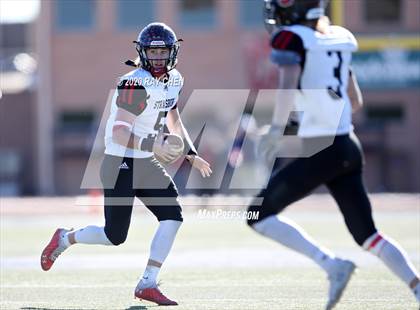 Thumbnail 1 in Limon vs. Strasburg (CHSAA 1A Championship) photogallery.
