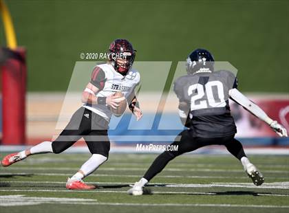 Thumbnail 1 in Limon vs. Strasburg (CHSAA 1A Championship) photogallery.