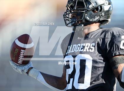 Thumbnail 3 in Limon vs. Strasburg (CHSAA 1A Championship) photogallery.
