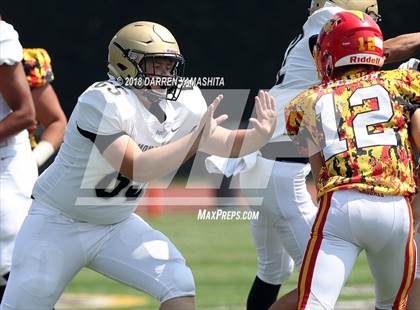 Thumbnail 1 in Archbishop Mitty vs. Oakdale (Honor Bowl) photogallery.