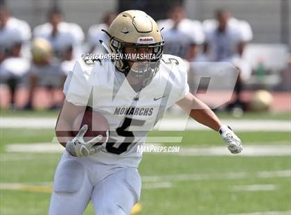 Thumbnail 2 in Archbishop Mitty vs. Oakdale (Honor Bowl) photogallery.