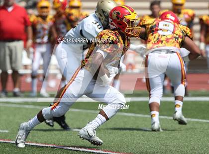 Thumbnail 1 in Archbishop Mitty vs. Oakdale (Honor Bowl) photogallery.