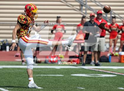 Thumbnail 2 in Archbishop Mitty vs. Oakdale (Honor Bowl) photogallery.