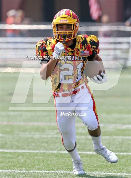 Thumbnail 1 in Archbishop Mitty vs. Oakdale (Honor Bowl) photogallery.