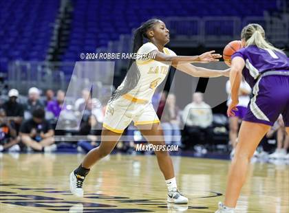 Thumbnail 1 in Canyon vs. La Vega (UIL 4A Basketball Final) photogallery.