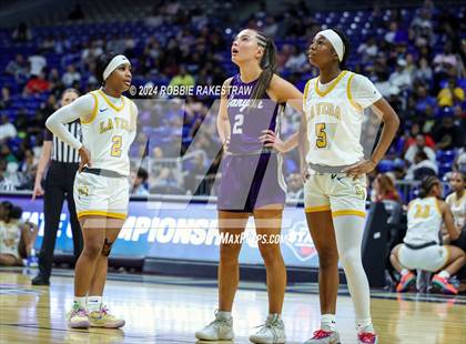 Thumbnail 1 in Canyon vs. La Vega (UIL 4A Basketball Final) photogallery.