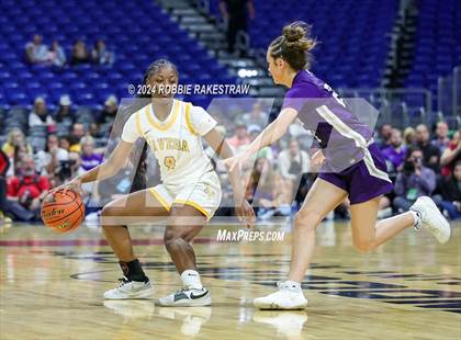 Thumbnail 3 in Canyon vs. La Vega (UIL 4A Basketball Final) photogallery.