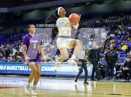 Thumbnail 2 in Canyon vs. La Vega (UIL 4A Basketball Final) photogallery.