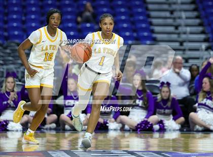 Thumbnail 3 in Canyon vs. La Vega (UIL 4A Basketball Final) photogallery.
