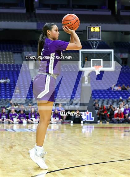 Thumbnail 1 in Canyon vs. La Vega (UIL 4A Basketball Final) photogallery.