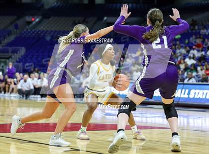 Thumbnail 2 in Canyon vs. La Vega (UIL 4A Basketball Final) photogallery.