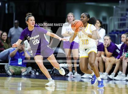 Thumbnail 2 in Canyon vs. La Vega (UIL 4A Basketball Final) photogallery.