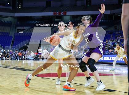 Thumbnail 1 in Canyon vs. La Vega (UIL 4A Basketball Final) photogallery.