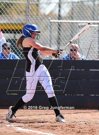 Thumbnail 2 in Analy vs. Dixon (Napa Tournament) photogallery.