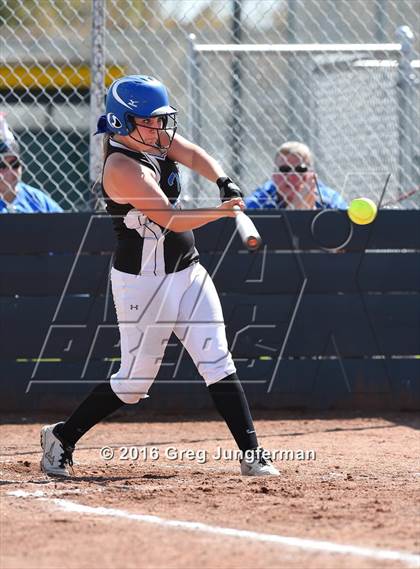 Thumbnail 1 in Analy vs. Dixon (Napa Tournament) photogallery.