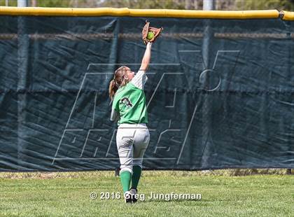 Thumbnail 1 in Analy vs. Dixon (Napa Tournament) photogallery.