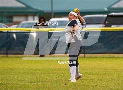 Thumbnail 3 in Swansboro vs Dixon photogallery.