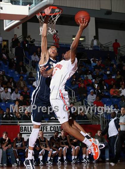 Thumbnail 1 in Hall vs. Grace Prep (Metroplex Thanksgiving Hoopfest) photogallery.